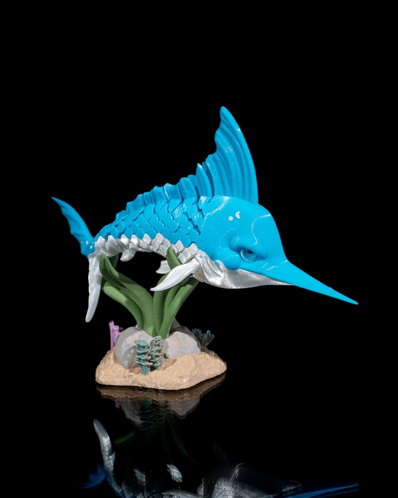 枪鱼 带底座 可活动-3D合纵社-3D打印模型STL格式3mf格式免费下载！