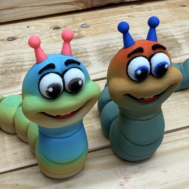快乐虫子 Happy Worm-3D合纵社-3D打印模型STL格式3mf格式免费下载！