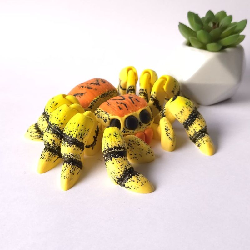 漂亮灵活的狼蛛-3D合纵社-3D打印模型STL格式3mf格式免费下载！