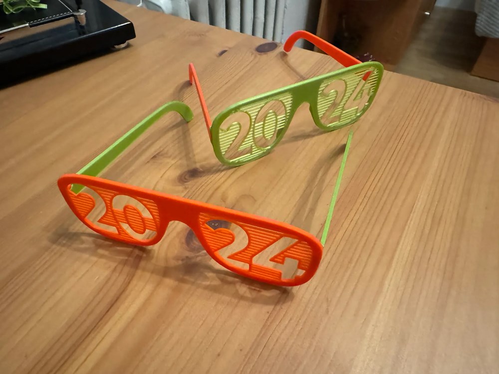 图片[2]-2024款眼镜-3D合纵社-3D打印模型STL格式3mf格式免费下载！